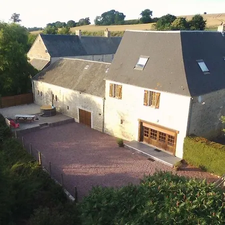 Domaine Des Hêtres Casa de Férias Longraye